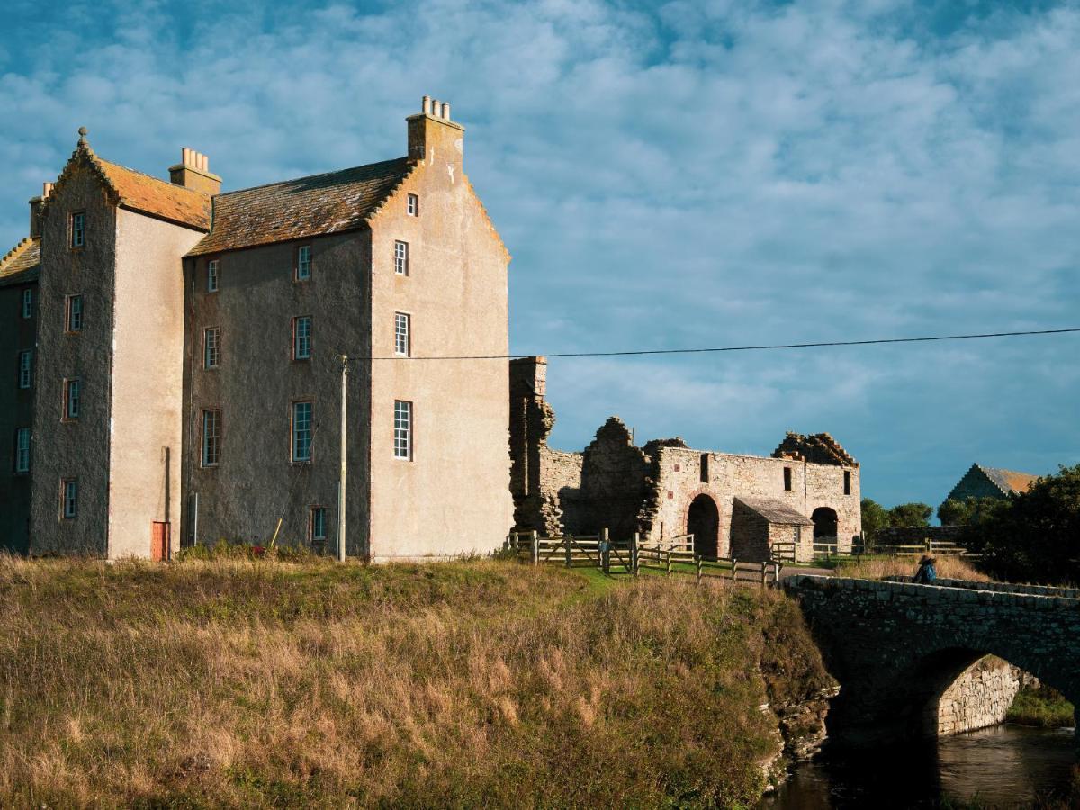 Freswick Castle Villa Exterior photo